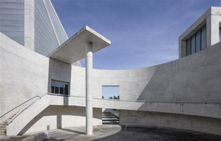 Discover The Architectural Marvels Of Osaka: A Guide To Its Stunning Skyline