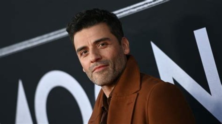 Oscar Isaac Net Worth,lifestyle,personal life,age,wiki and more |