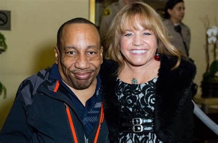 Otelia Cox: Everything About Tony Cox's wife