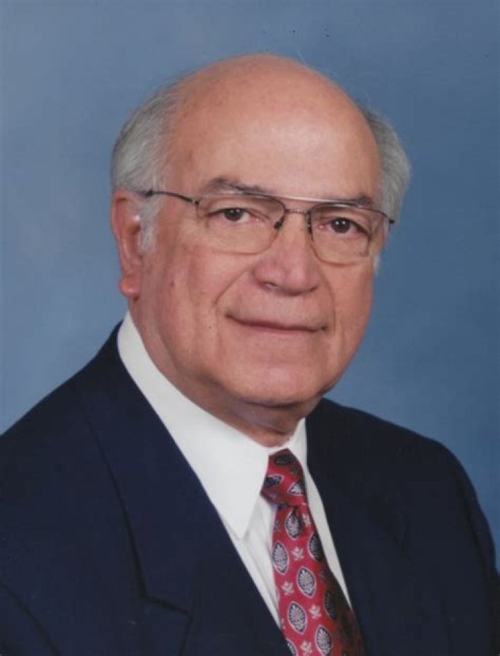 Peter Manos Obituary | Passed Away | Obituary