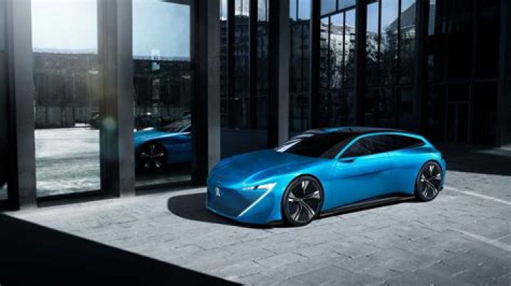 Innovative Peugeot Instinct Concept: The Future Of Driving