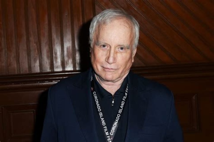 Richard Dreyfuss: Battling Parkinson's With Grace