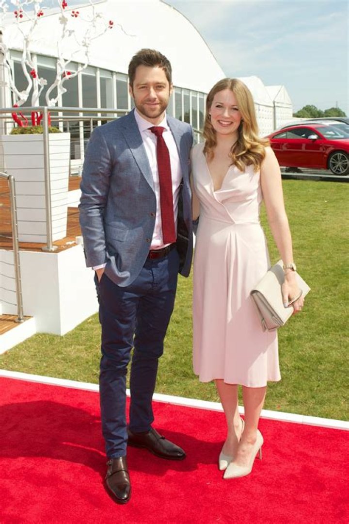 Unveiling The Secrets Of Richard Rankin's Love Life