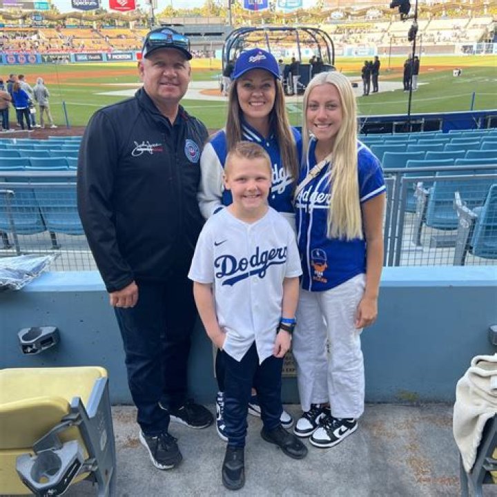 Unveiling The Truth Behind Robert Hight's Medical Condition