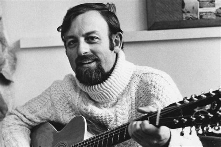 Roger Whittaker: The Melodic Maestro Of Folk And Pop