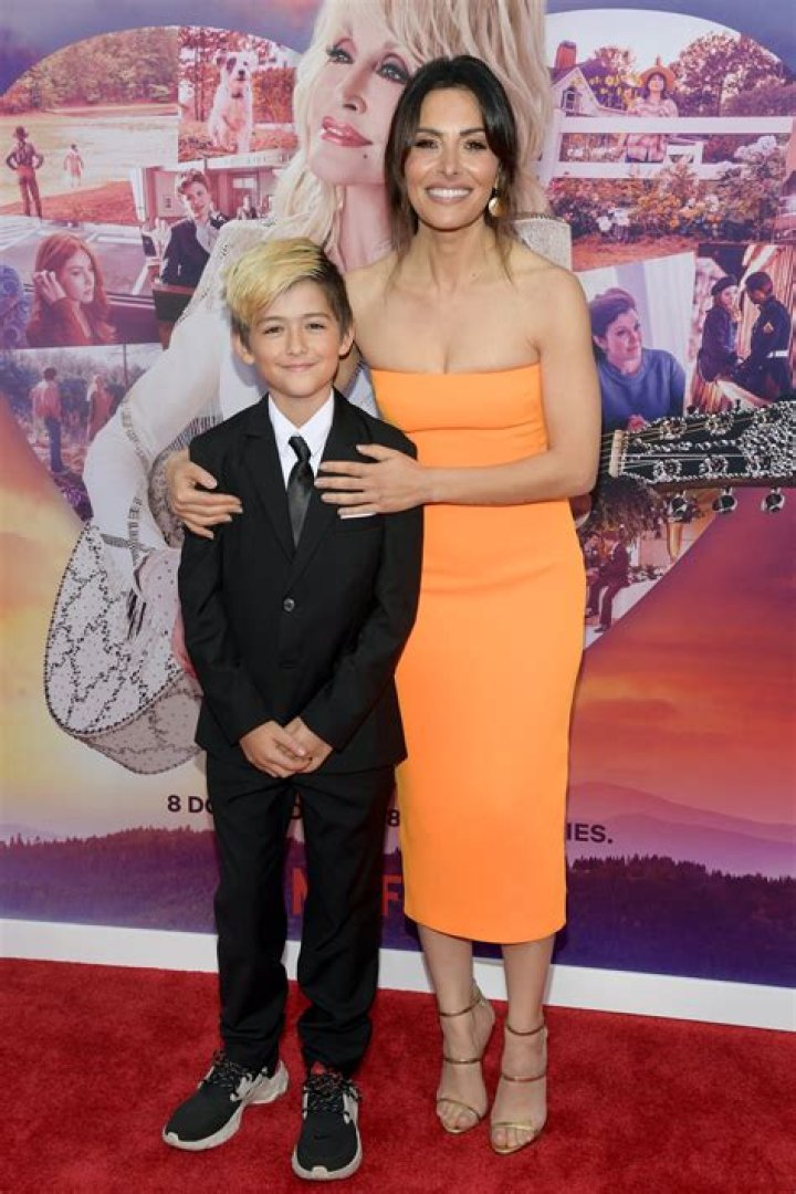 Exploring The Fascinating World Of Sarah Shahi's Children: Their Ages And More