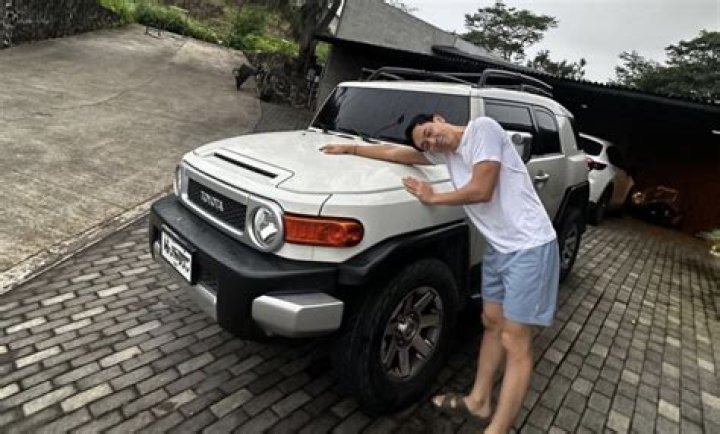 Find Out Slater Young's Impressive Net Worth | Ultimate Guide