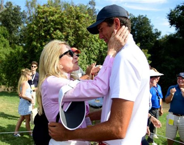 Stewart Hagestad family: Wife, children, parents, siblings