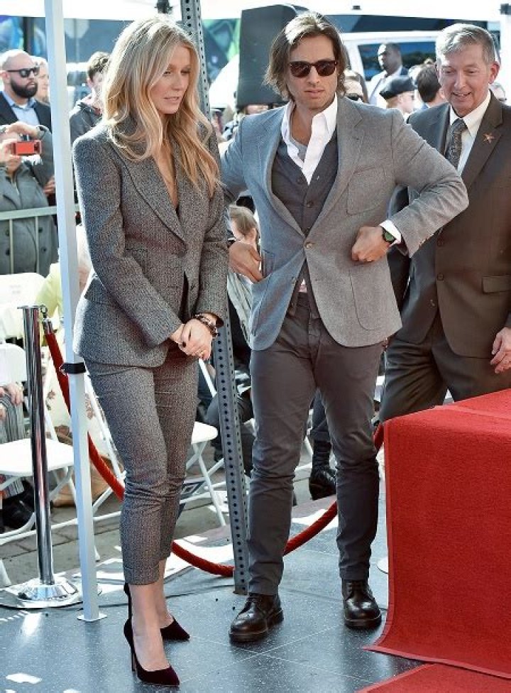 Suzanne Bukinik Falchuk is the first wife of Brad Falchuk. Know her present relationship status