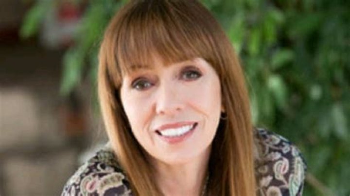 Suzy Phillips-January: Facts About Mackenzie Phillips' Mother