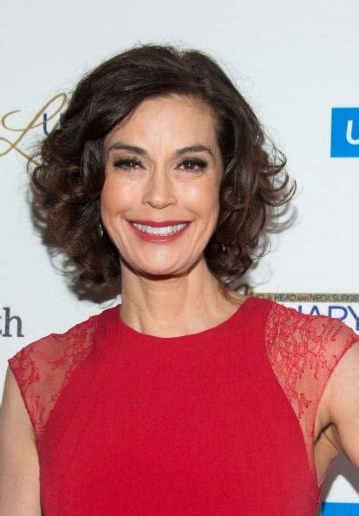 Teri Hatcher's Financial Journey: Unraveling Teri Hatcher Net Worth
