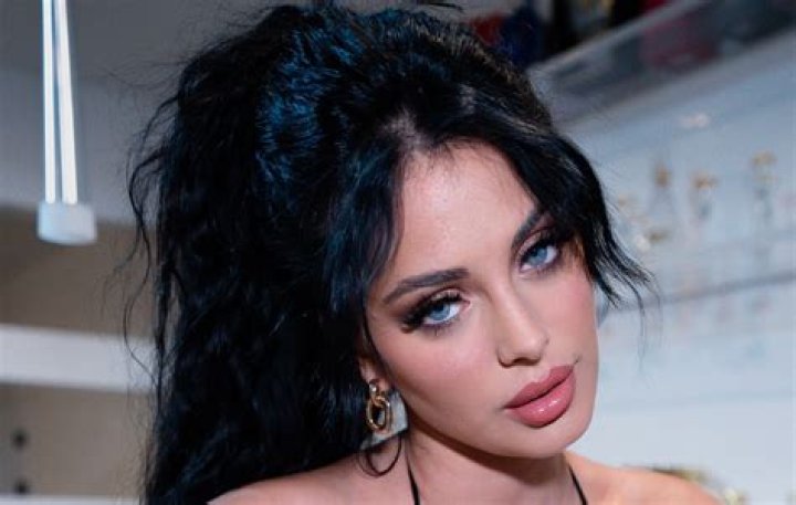 Unveiling The Allure: Camila Araujo's OnlyFans Phenomenon