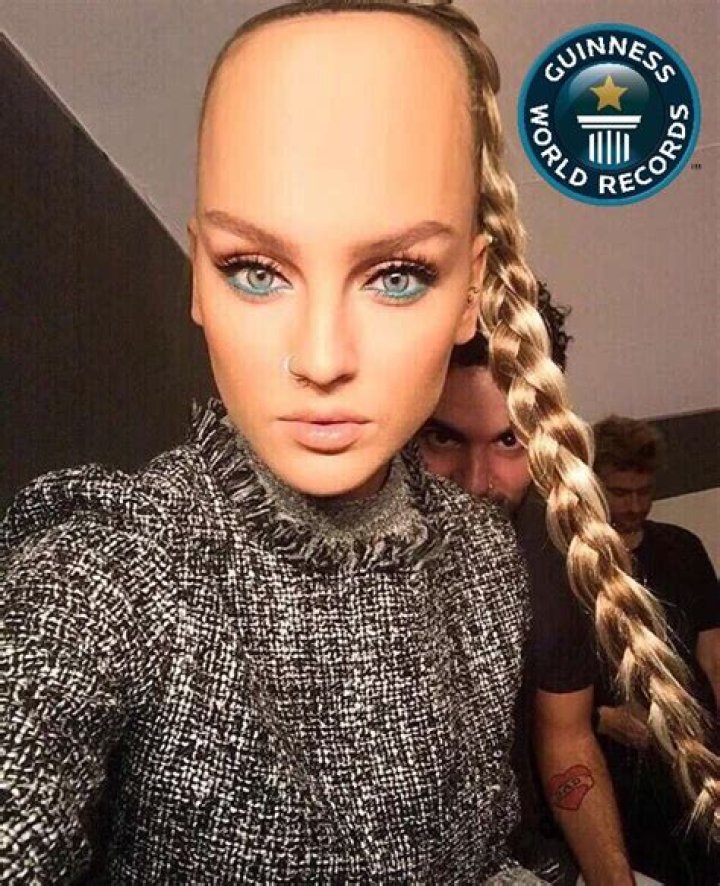 The Biggest Forehead In The World |