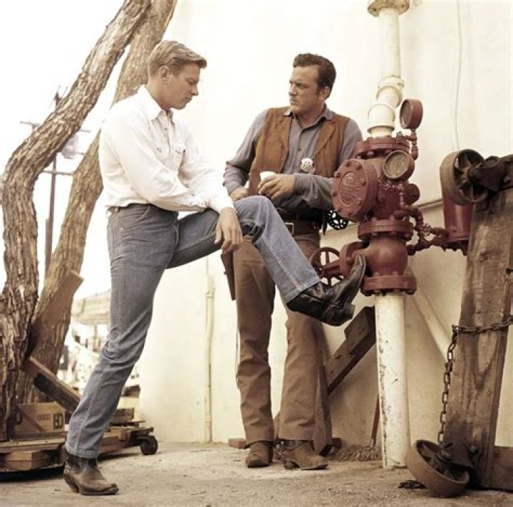 Unveil The Enduring Legacy Of James Arness: A Timeless Titan