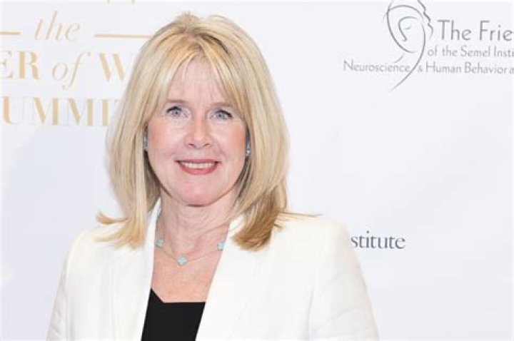 Get The Inside Scoop: Tipper Gore's Net Worth Revealed