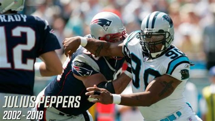 Is NFL Julius Peppers Married or Engaged and Who Is His Wife or Fiance?